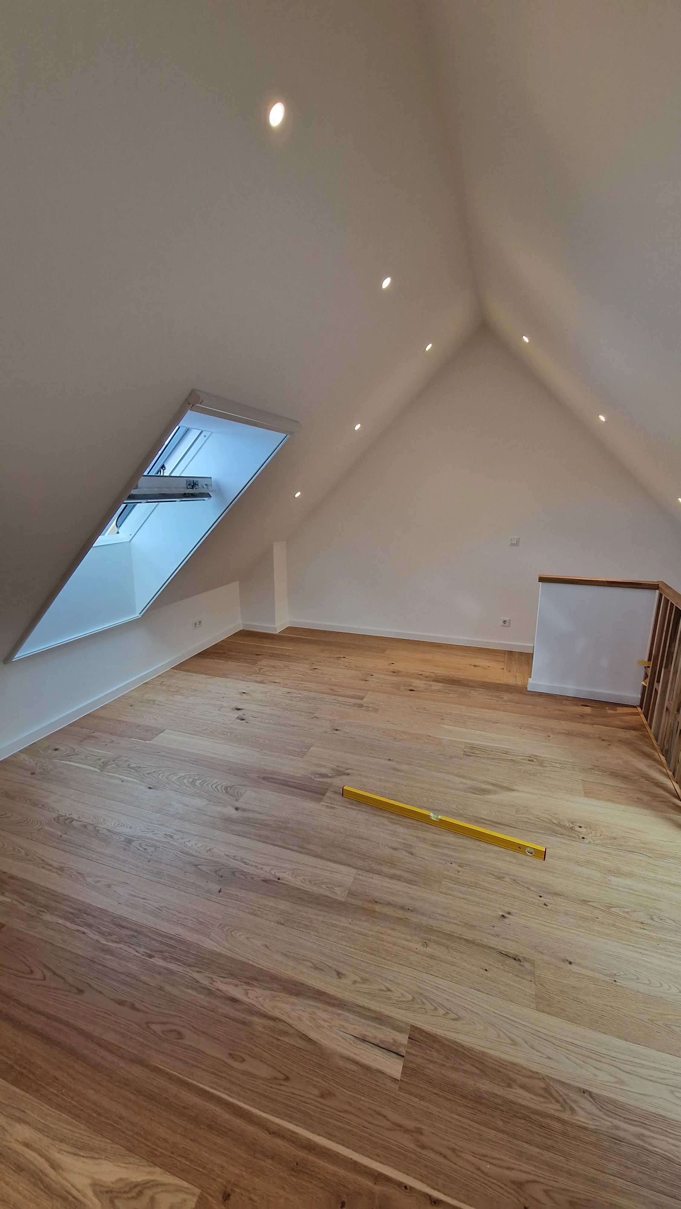 Mansarde avec mezzanine — Dalheim — photo 4